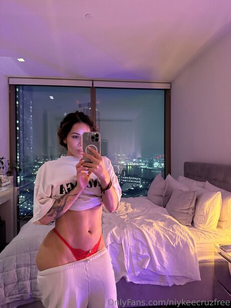 Niykeecruzfree 高品質モデル 写真