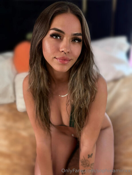 Sophieamirixx xxx女優 画像