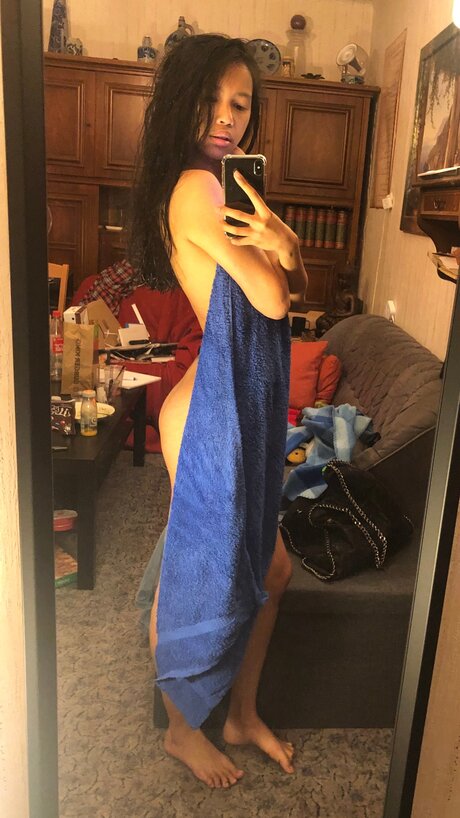 女子高生OnlyFans 裸 写真