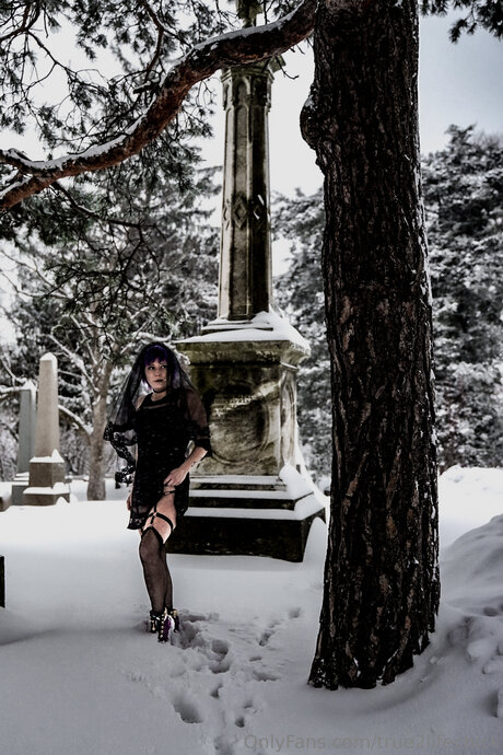 True2lifechick エロティック女優 画像