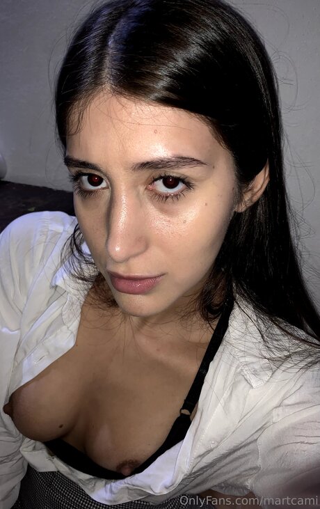 Milabrm ポルノスター 高品質 写真