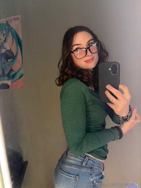 Arikaritv ポルノスター セックス 写真