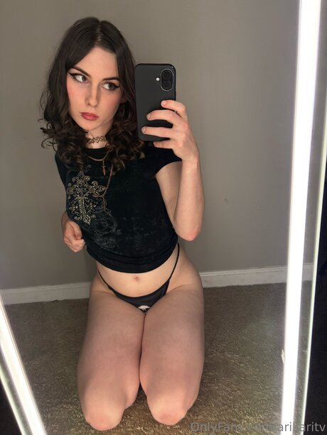 Arikaritv トップモデル ギャラリー