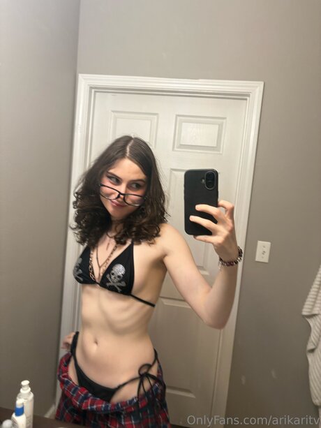 Arikaritv ポルノスター トップ 写真