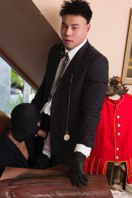 I Am Leeg アダルト女優 画像