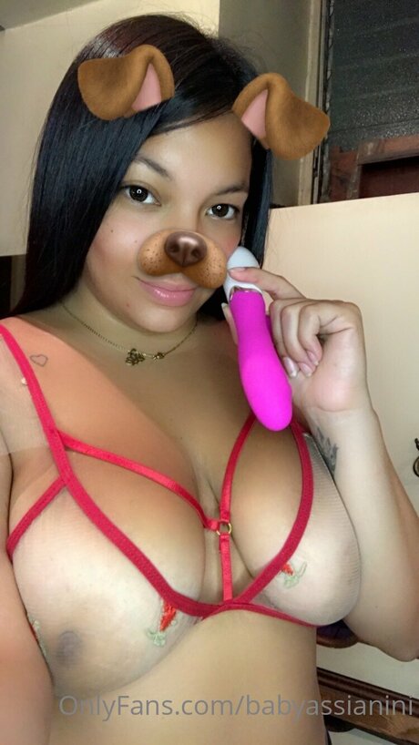 Babyassianini セックスモデル 写真