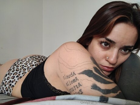 Mariavictoriaxxx ヌードモデル 写真