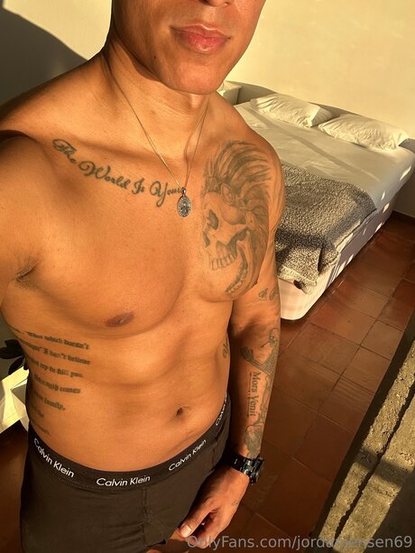 OnlyFansについて話す ホットヌード 写真