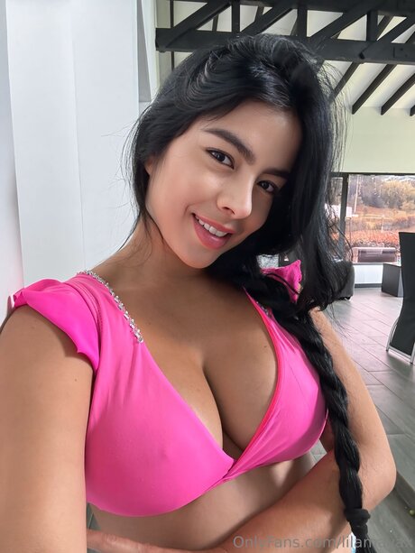 Lilamayax アートモデル 写真