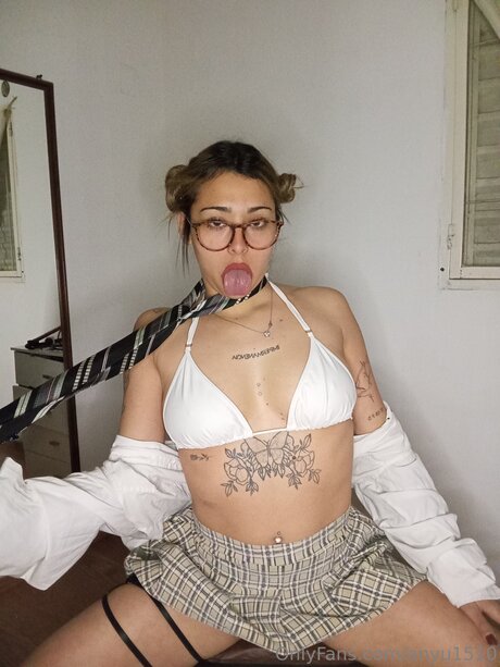 大きなお尻のアジア人OnlyFans ホット 写真