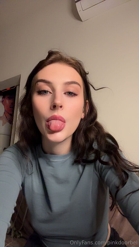 Pinkdoorbel 裸モデル 写真