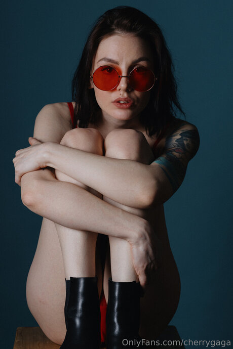 かわいい赤毛のOnlyFans ホットヌード 写真