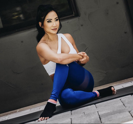 美しい足 OnlyFans エロチック 写真