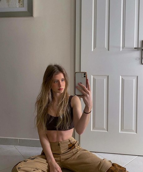 官能的なOnlyFans セクシーxxx 画像