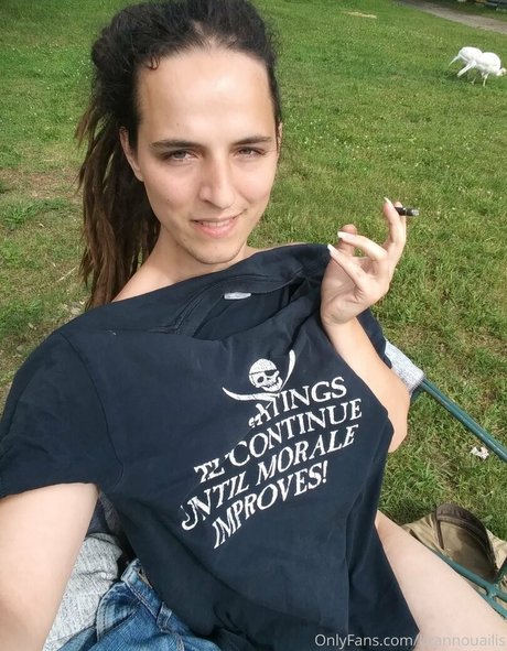 brannouailis アダルトスター 画像