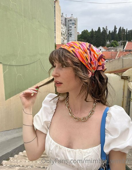 ティーンシーメールOnlyFans アートヌード 写真