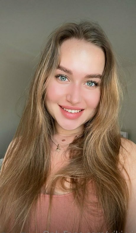 ブロンドオンリーファン 無料ヌード 写真