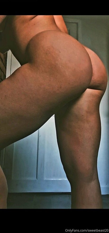 sweetbeast20 最高のモデル 写真