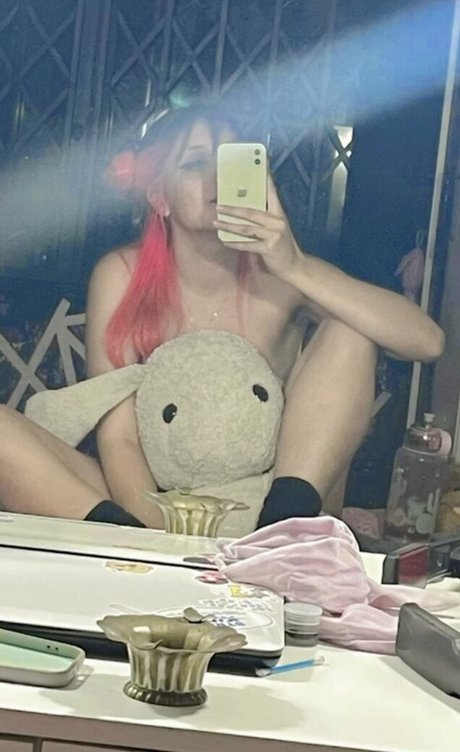 イタリア人熟女OnlyFans ホット 画像