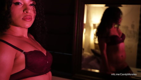 ボディビルダーカップルOnlyFans 無料xxx 写真