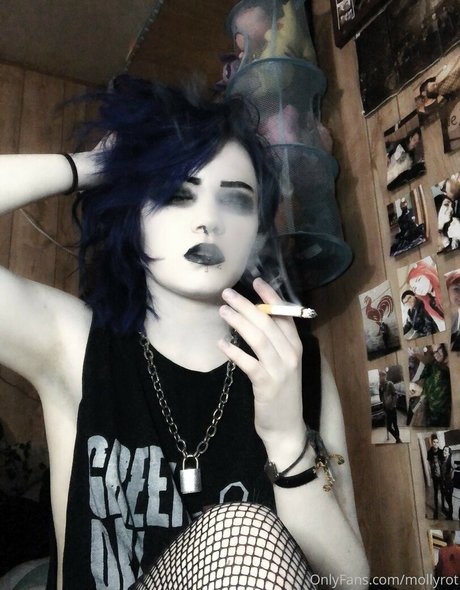 MollyRot ポルノスター 可愛い アーカイブ