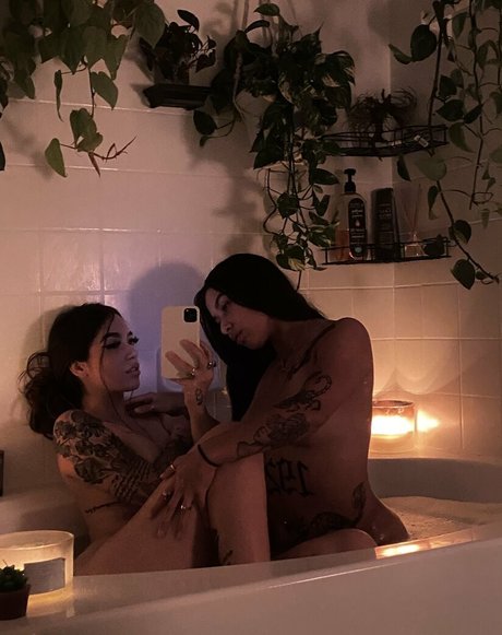 _Leovenus スターセックス 写真