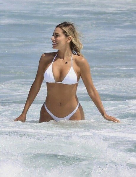 Erika Schneider 素敵なモデル アーカイブ