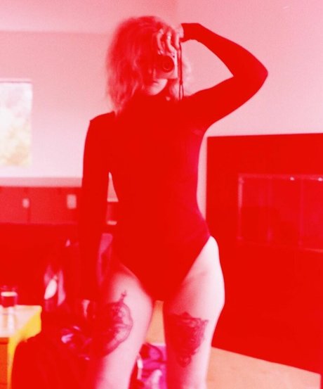 ぽっちゃり痴女OnlyFans 無料セクシー 画像