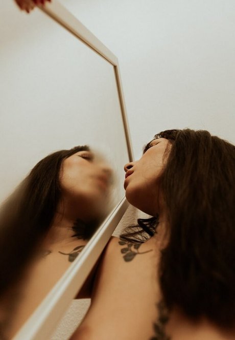 アマチュアアジア人OnlyFans セクシーヌード 写真