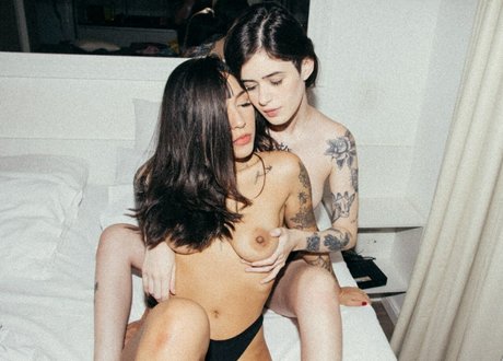 Natth セックススター 画像