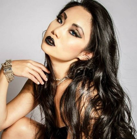 Tina Guo 最高のモデル 写真