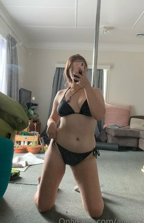 シーメールランジェリーOnlyFans 無料セックス 画像