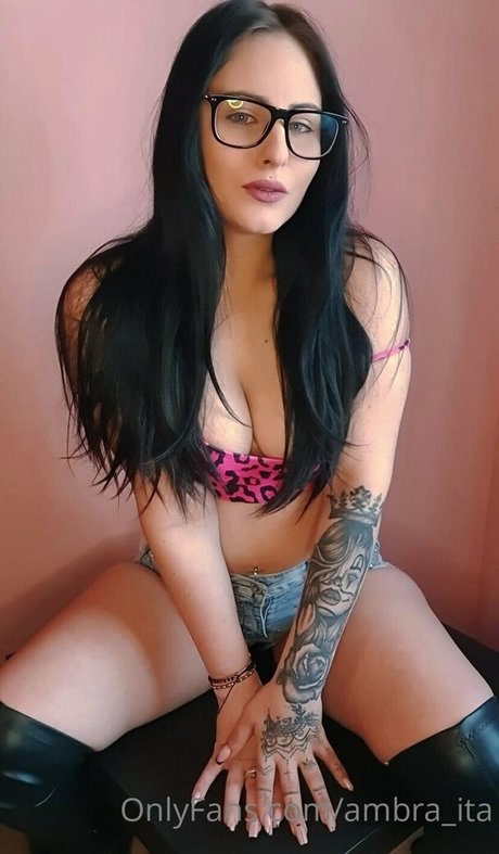 ambra ita00 ポルノスター パーフェクト 写真