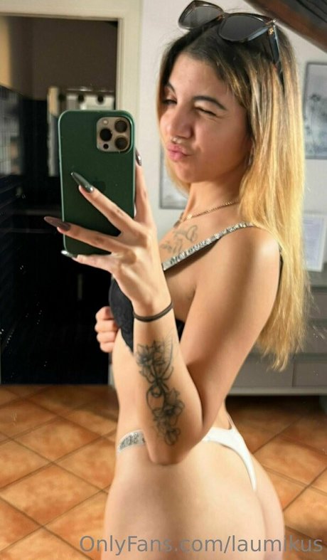 美しいベイビーOnlyFans 無料ポルノ 写真