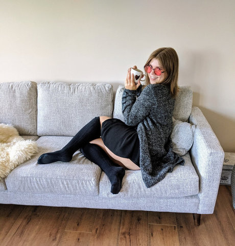 双子の姉妹OnlyFans セクシー 写真