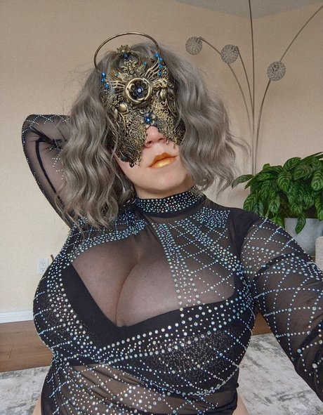 かわいい赤毛のOnlyFans 美しいxxx 写真