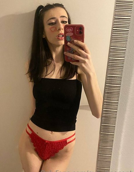 ブルネットの教師OnlyFans ポルノ 画像