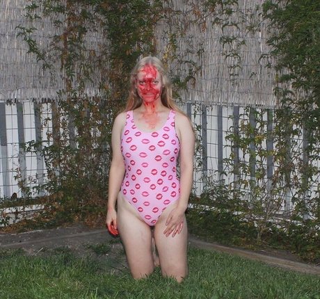 DMV オンリーファン ポルノグラフィック 写真