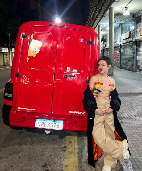 Valentina Bandeira 可愛い女優 写真