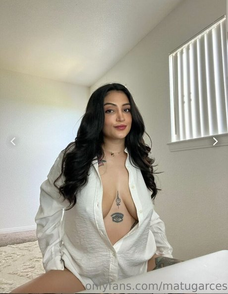 Matu Garces セクシーなポルノスター ギャラリー