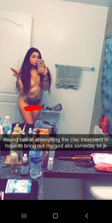 SukeshaRay ポルノスター ヌード 写真