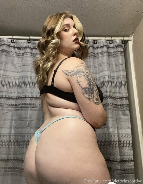 victoriascottlyn アートスター 写真