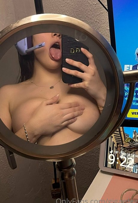 gigardez ポルノスター セクシー ギャラリー