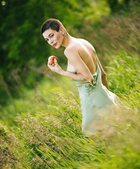 c antoinettemarie モデル 写真