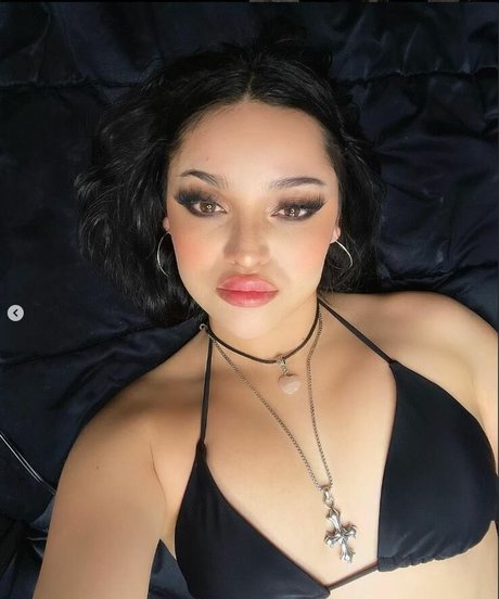 bernaarose 美しいモデル 画像