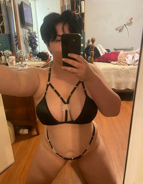 痩せた金髪の熟女OnlyFans 無料ポルノ 画像