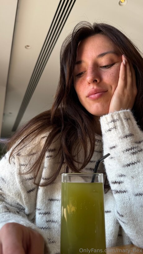 Mary Flex アートポルノスター 写真