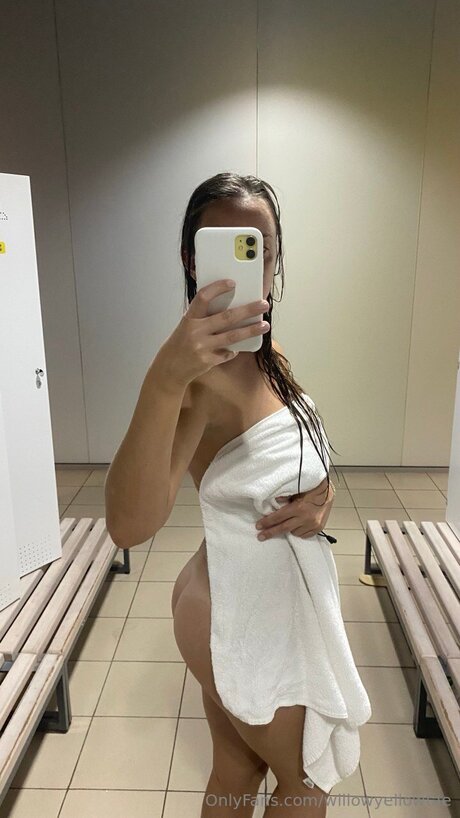 Miss Mila Ray セクシーなポルノスター 写真