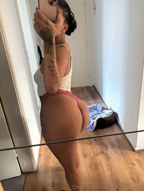 Amandalvee 裸モデル 画像