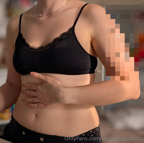 Lacoppiaproibita ポルノスター パーフェクト 写真